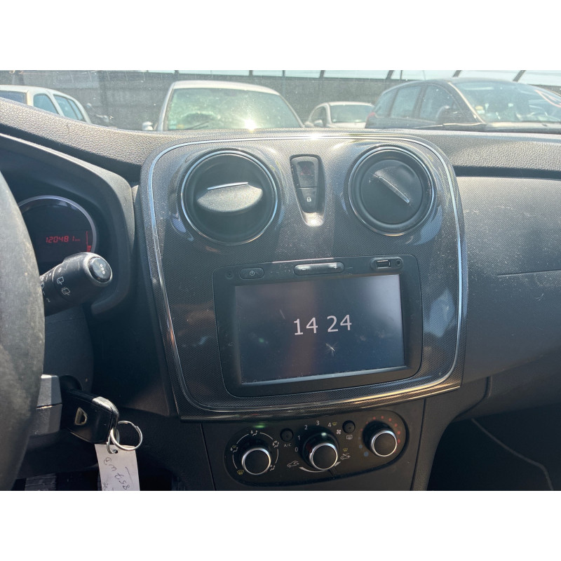 DACIA SANDERO 2 PHASE 2 STEPWAY 1.5 BLUE DCI - 8V TURBO Photo n°29