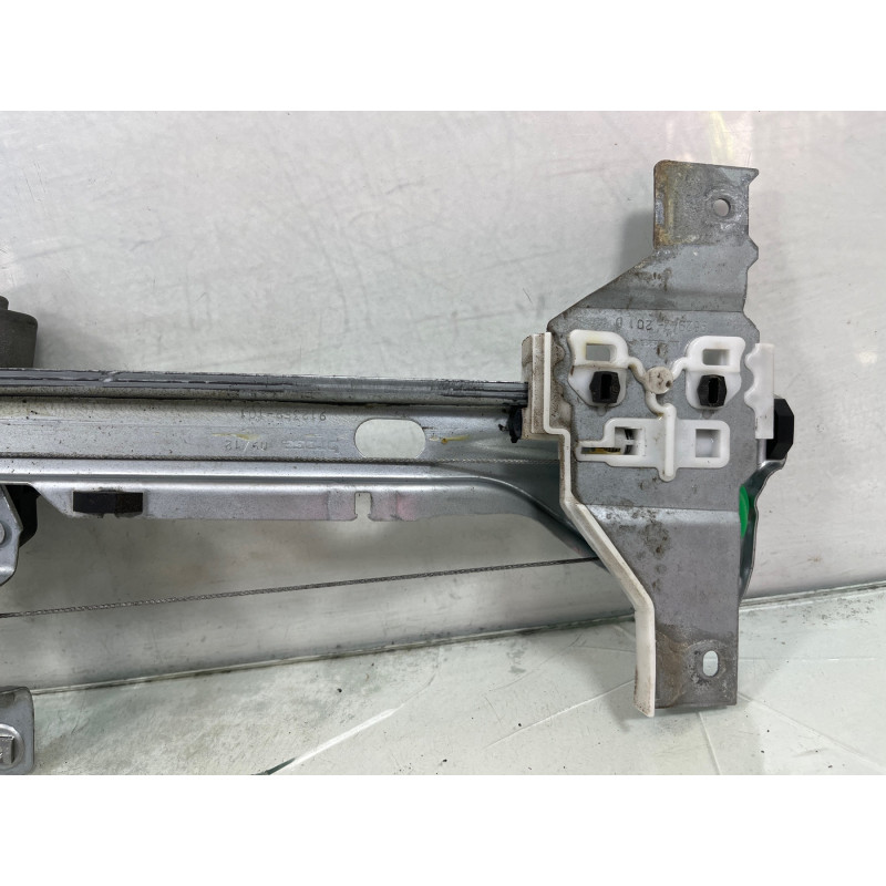 Leve vitre electrique arriere droit PEUGEOT 3008 1 Photo n°3