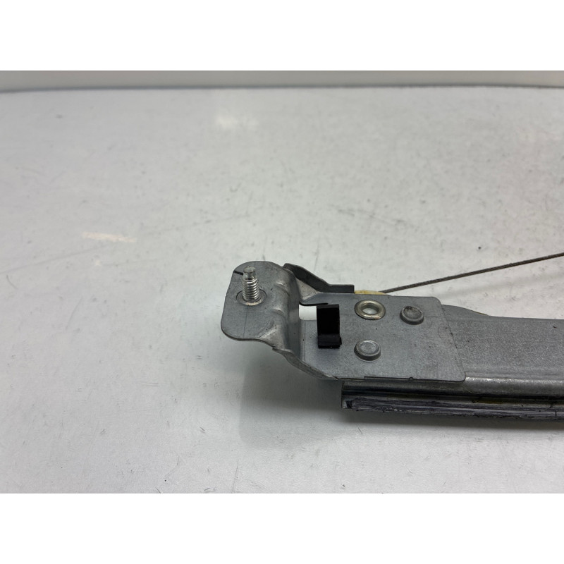 Leve vitre electrique avant gauche RENAULT CLIO 4 Photo n°1
