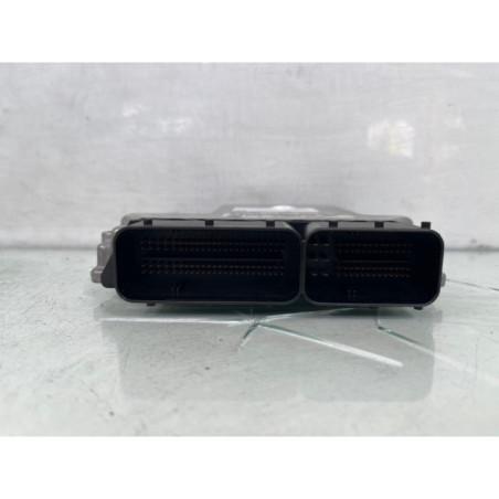 Calculateur moteur BMW X3 E83