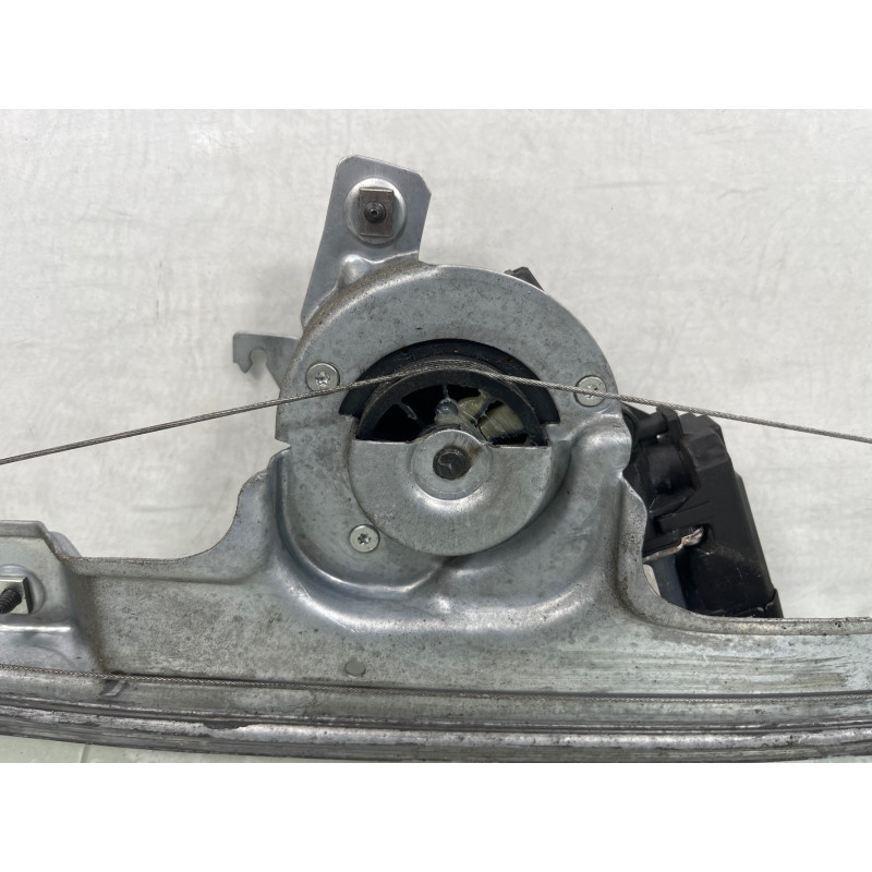 Leve vitre electrique avant droit RENAULT SCENIC 2 Photo n°5