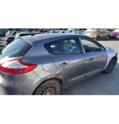 Pare boue arriere droit RENAULT MEGANE 3