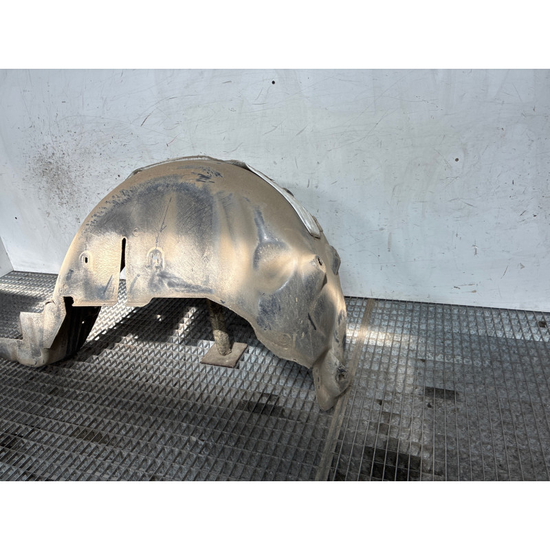 Pare boue arriere gauche RENAULT MEGANE 3 Photo n°4