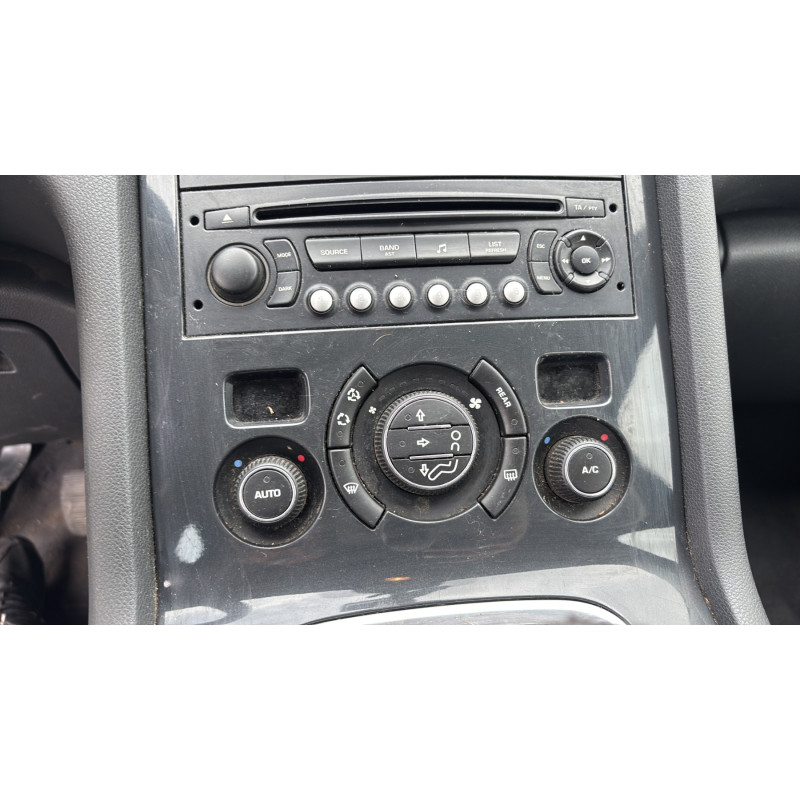 Custode avant gauche (porte) PEUGEOT 5008 1 Photo n°19