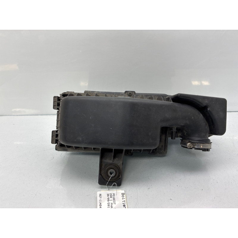 Boitier filtre a air PEUGEOT 208 1 Photo n°6