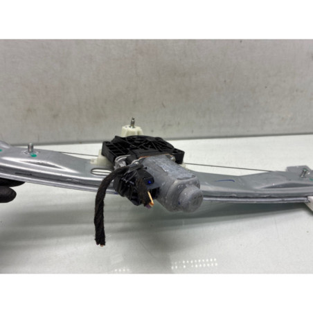 Leve vitre electrique avant droit FORD KA+