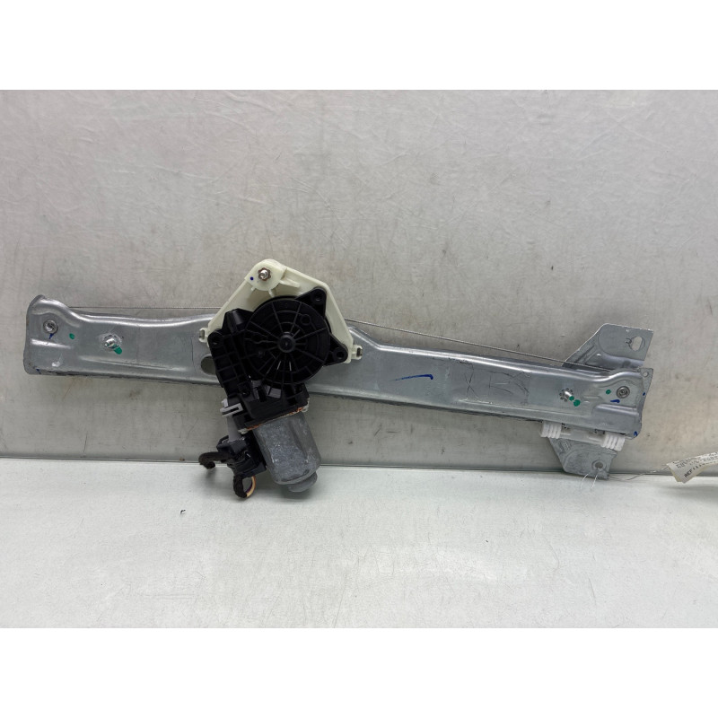 Leve vitre electrique avant droit FORD KA+ Photo n°4