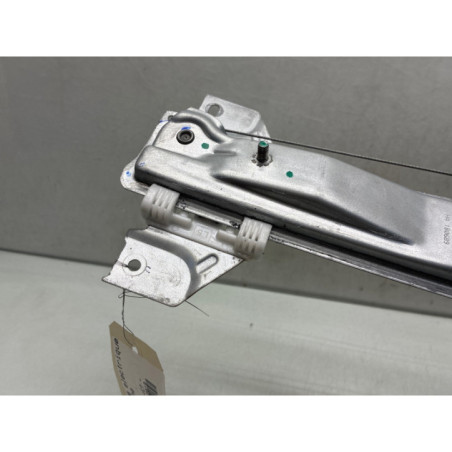Leve vitre electrique avant gauche FORD KA+