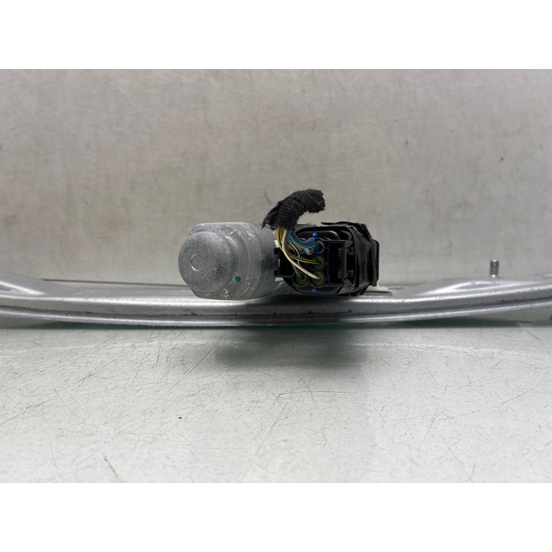 Leve vitre electrique avant gauche FORD KA+ Photo n°4
