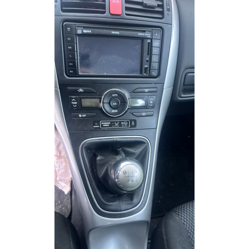 Cremaillere assistee TOYOTA AURIS 1 Photo n°5