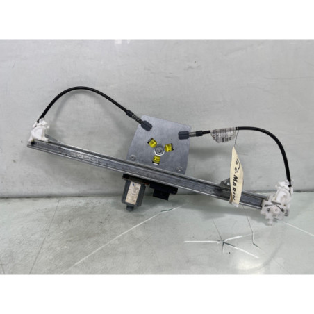 Leve vitre electrique avant gauche PEUGEOT BIPPER Photo n°1