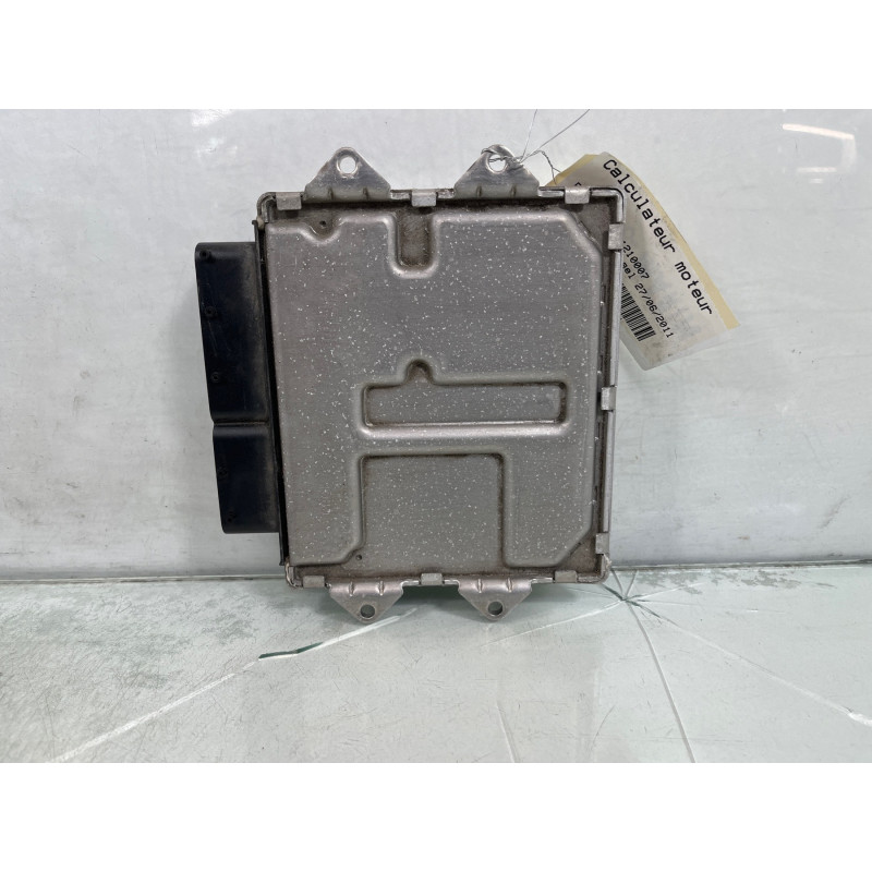 Calculateur moteur PEUGEOT BIPPER Photo n°3