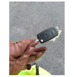 Etrier arriere droit (freinage) VOLKSWAGEN TOUAREG 1