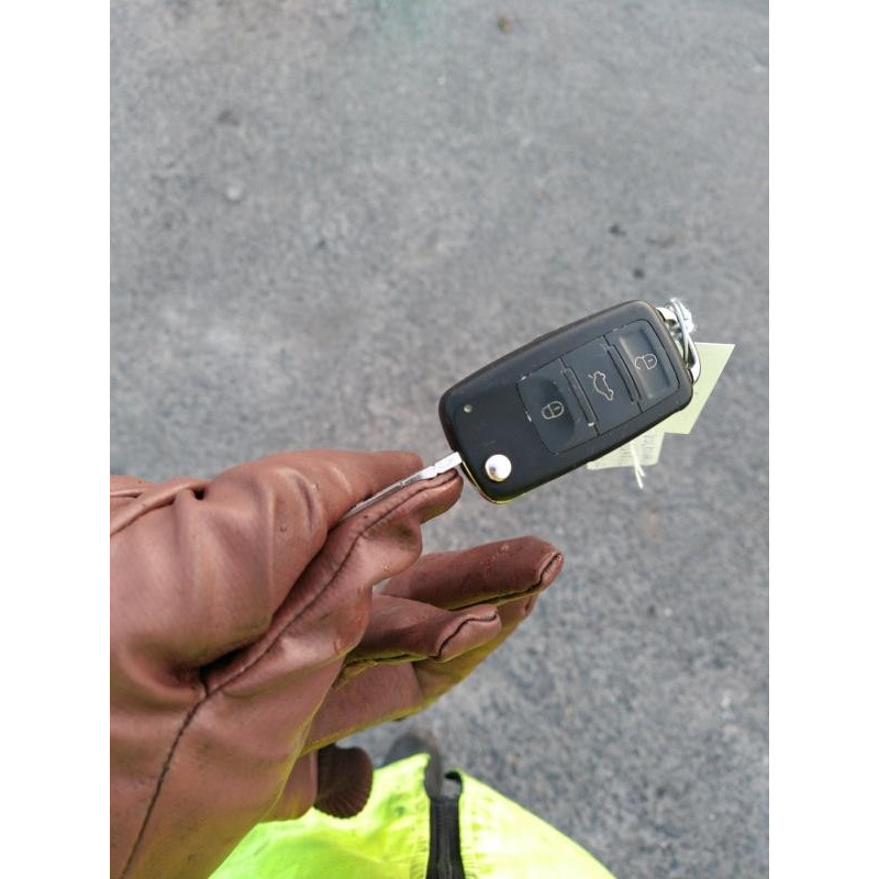 Etrier arriere droit (freinage) VOLKSWAGEN TOUAREG 1 Photo n°13