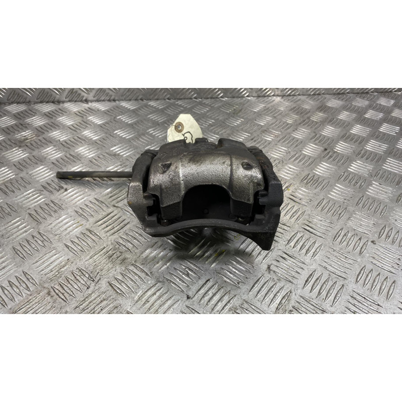 Etrier avant droit (freinage) RENAULT CLIO 5 Photo n°2