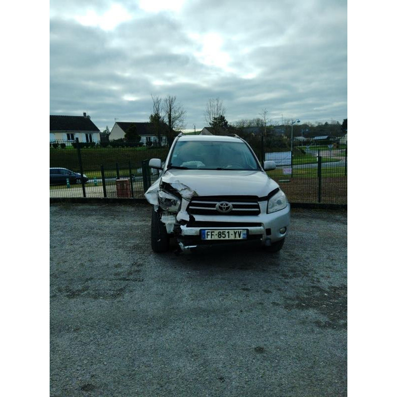 Etrier avant gauche (freinage) TOYOTA RAV4 3 Photo n°12