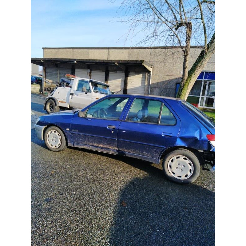 Etrier avant droit (freinage) PEUGEOT 306 Photo n°4