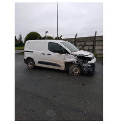 Leve vitre electrique avant gauche CITROEN BERLINGO 3 M