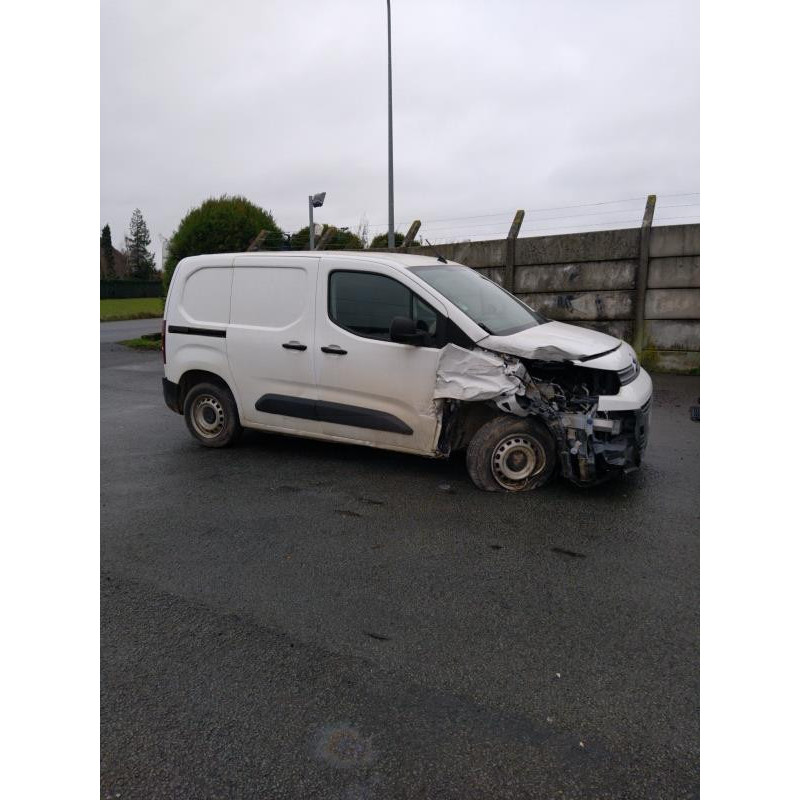 Leve vitre electrique avant gauche CITROEN BERLINGO 3 M Photo n°6