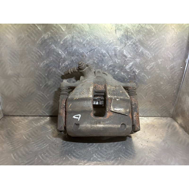 Etrier avant droit (freinage) PEUGEOT 308 2 SW Photo n°2
