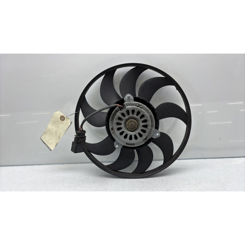 Moto ventilateur radiateur VOLKSWAGEN GOLF PLUS Photo n°3