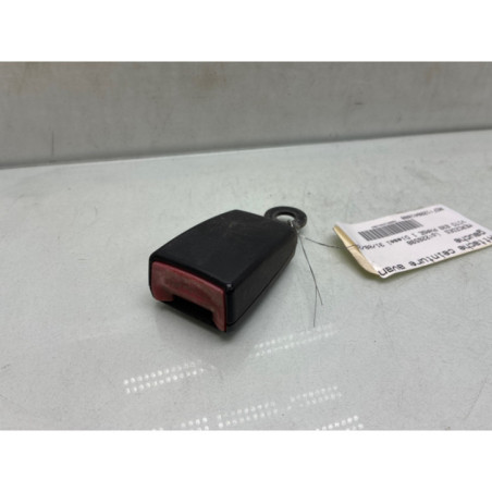 Attache ceinture avant gauche MERCEDES VITO 639