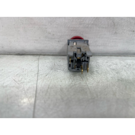 Bouton de warning PEUGEOT PARTNER 1
