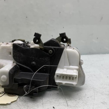 Serrure avant droit PEUGEOT 406
