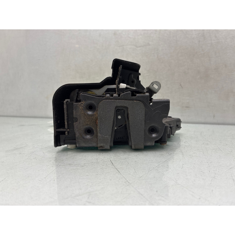 Serrure arriere droit FORD MONDEO 3 Photo n°1