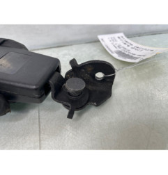 Attache ceinture arriere droit MINI MINI 2 R60