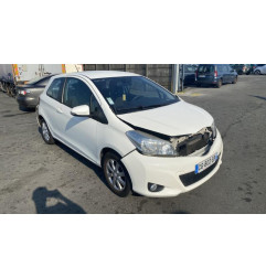 Poignee porte avant gauche TOYOTA YARIS 3