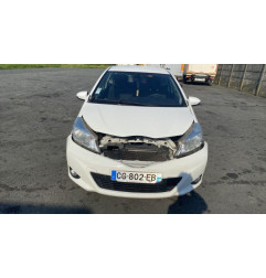Poignee porte avant gauche TOYOTA YARIS 3