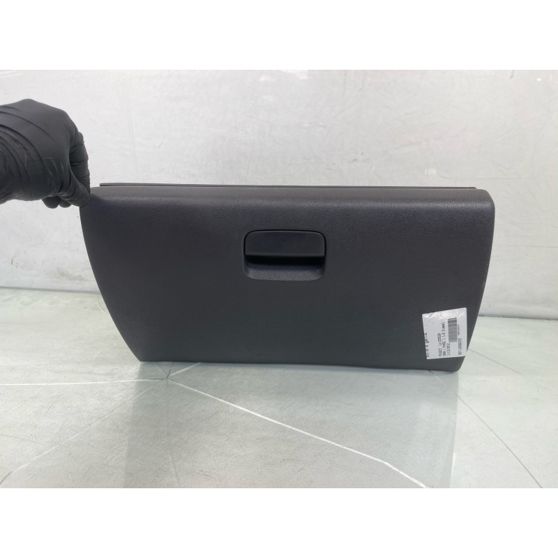 Boite a gants PEUGEOT 3008 1 Photo n°4