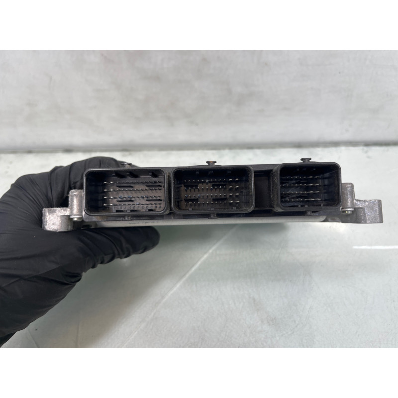 Calculateur moteur RENAULT MEGANE 3 Photo n°1