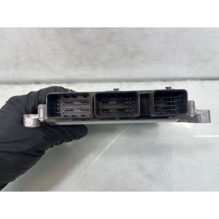 Calculateur moteur RENAULT MEGANE 3 Photo n°1