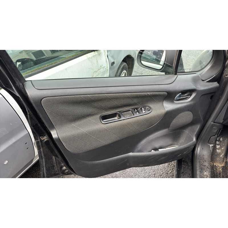 Antenne PEUGEOT 207 Photo n°13