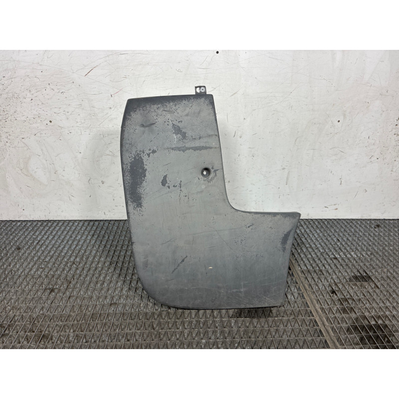 Crosse arriere droit RENAULT TRAFIC 2 Photo n°3