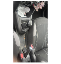 Vitre avant droit PEUGEOT 208 1