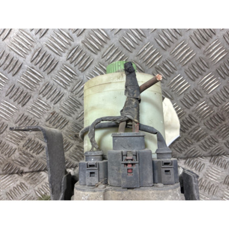 Pompe de direction SEAT IBIZA 3 Photo n°1