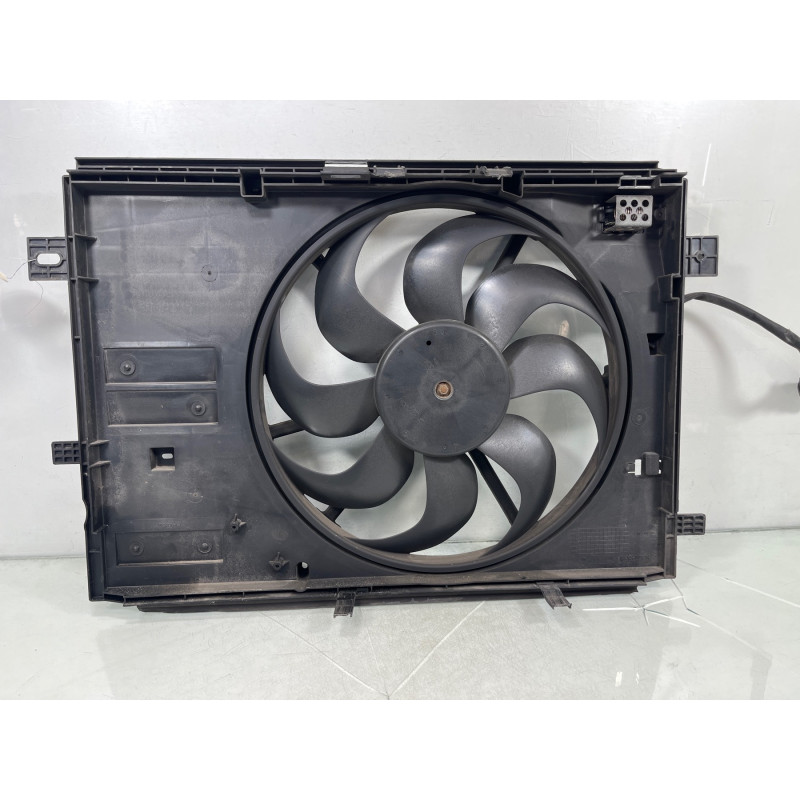 Moto ventilateur radiateur CITROEN C4 GRAND PICASSO 2 Photo n°3