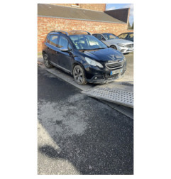 Anti brouillard arriere gauche PEUGEOT 2008 1