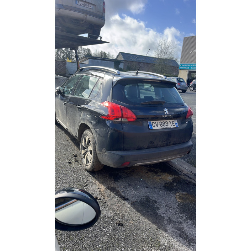 Anti brouillard arriere gauche PEUGEOT 2008 1 Photo n°7