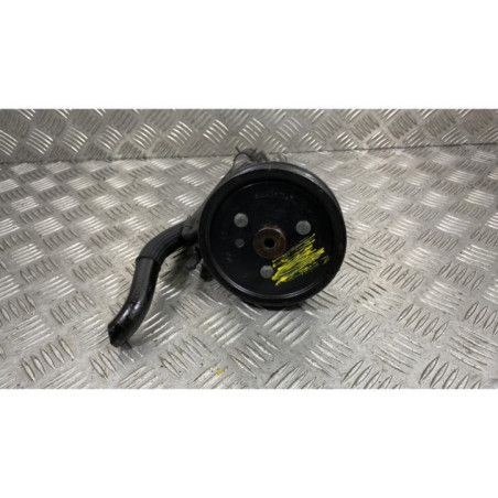 Pompe de direction OPEL VIVARO 1 Photo n°1