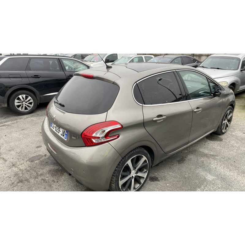 Anti brouillard gauche (feux) PEUGEOT 208 1 Photo n°6