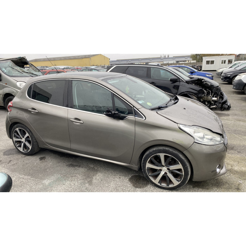 Anti brouillard gauche (feux) PEUGEOT 208 1 Photo n°10