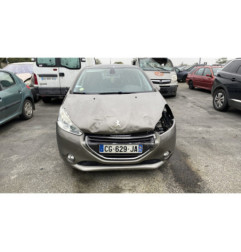 Anti brouillard gauche (feux) PEUGEOT 208 1
