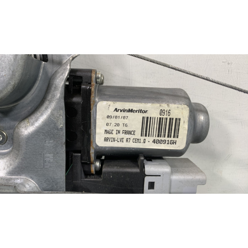 Leve vitre electrique avant droit PEUGEOT 207 Photo n°5