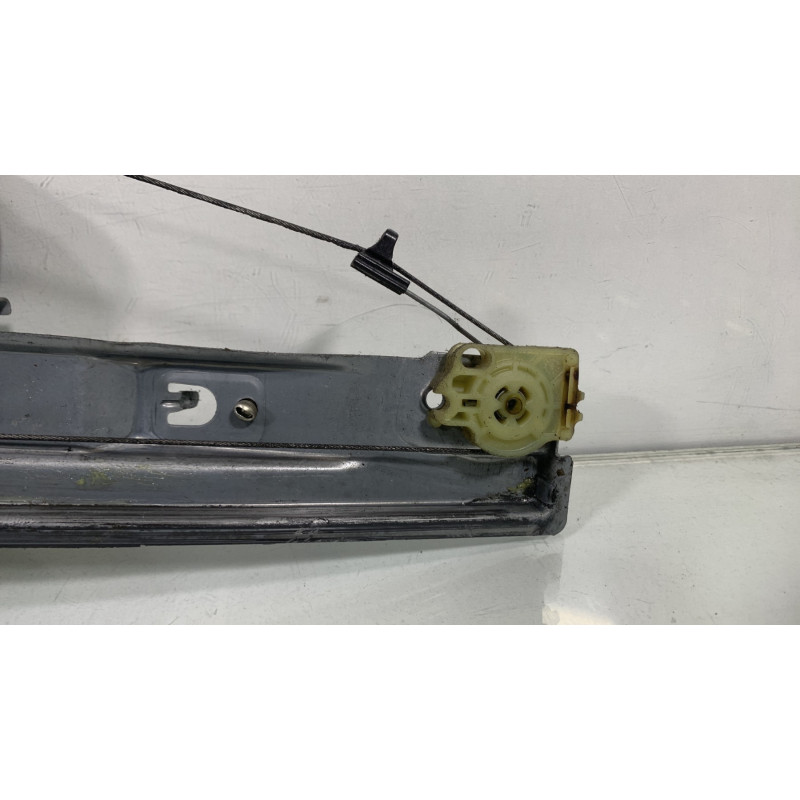 Leve vitre electrique avant droit PEUGEOT 207 Photo n°6