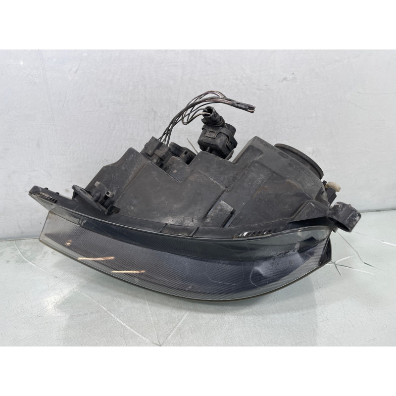 Optique avant principal droit (feux)(phare) RENAULT CLIO 2 Photo n°3