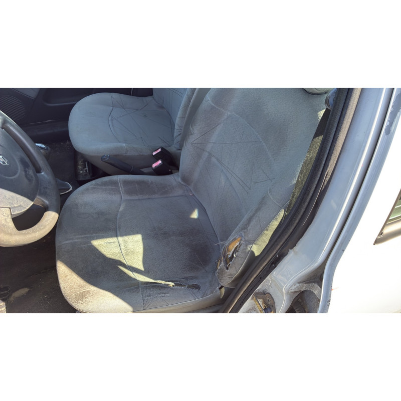 Optique avant principal droit (feux)(phare) RENAULT CLIO 2 Photo n°15
